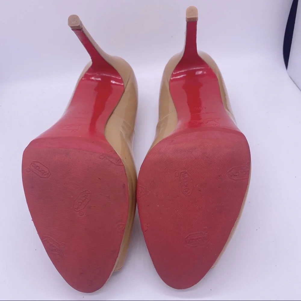 Christian Louboutin nude patent peeptoe heels - Picture 6 of 9